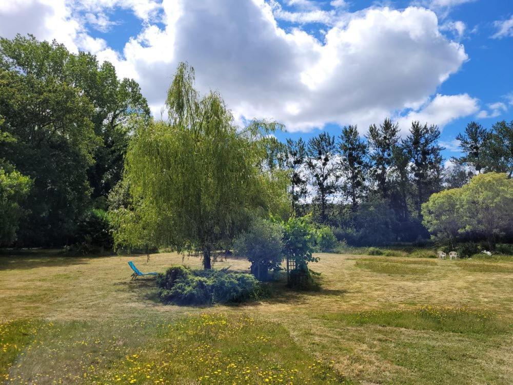 Le Domaine Des Sources Panzió Landévant Kültér fotó